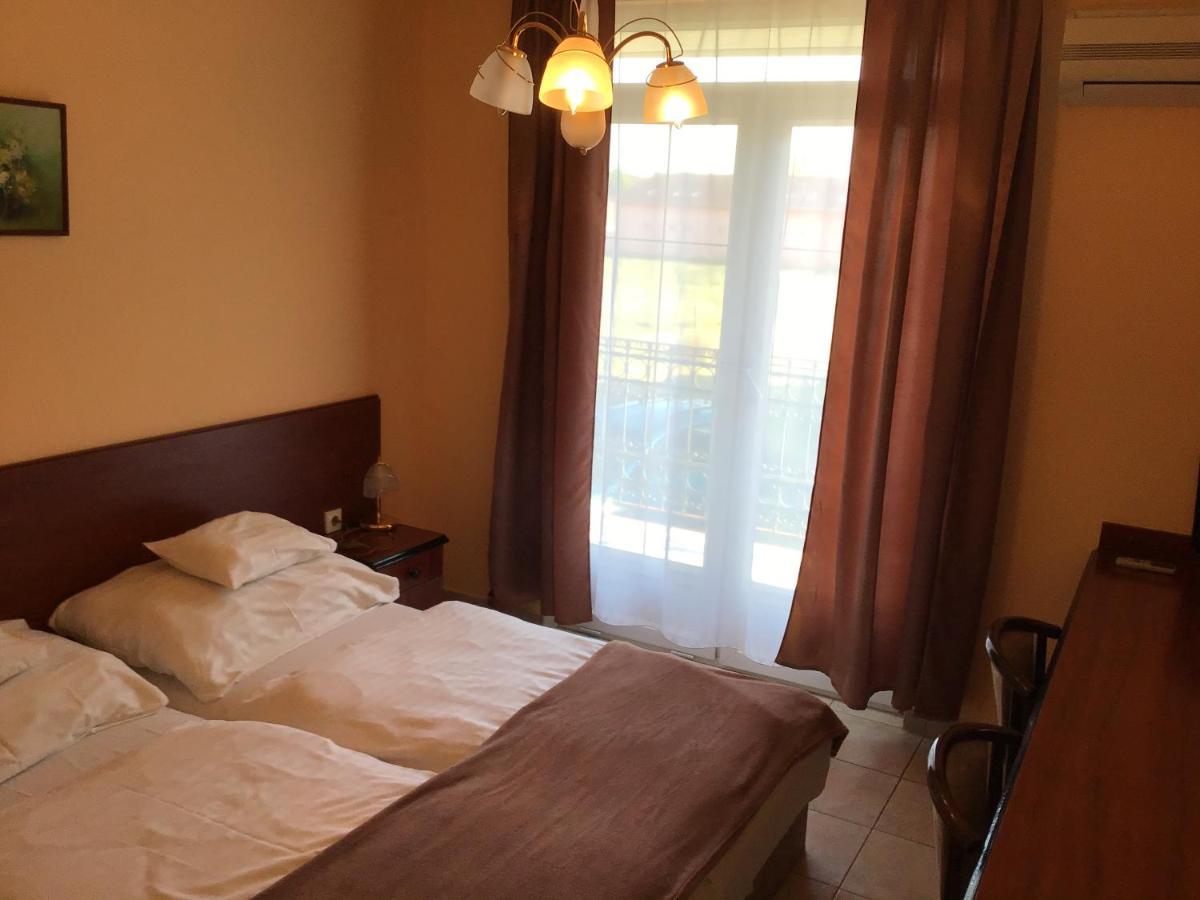 Nora Hotel Hajdúszoboszló Kültér fotó
